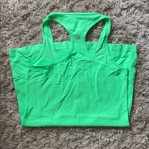 Lululemon pistachio tank size 6